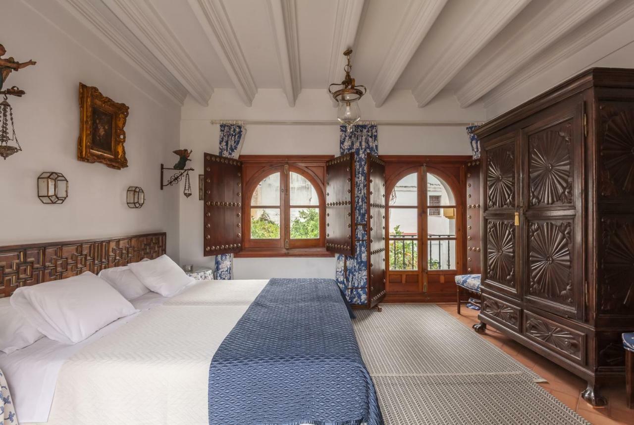 Villa Elvira, Exclusive Pool And Gardens In The Heart Of Sevilla Luaran gambar