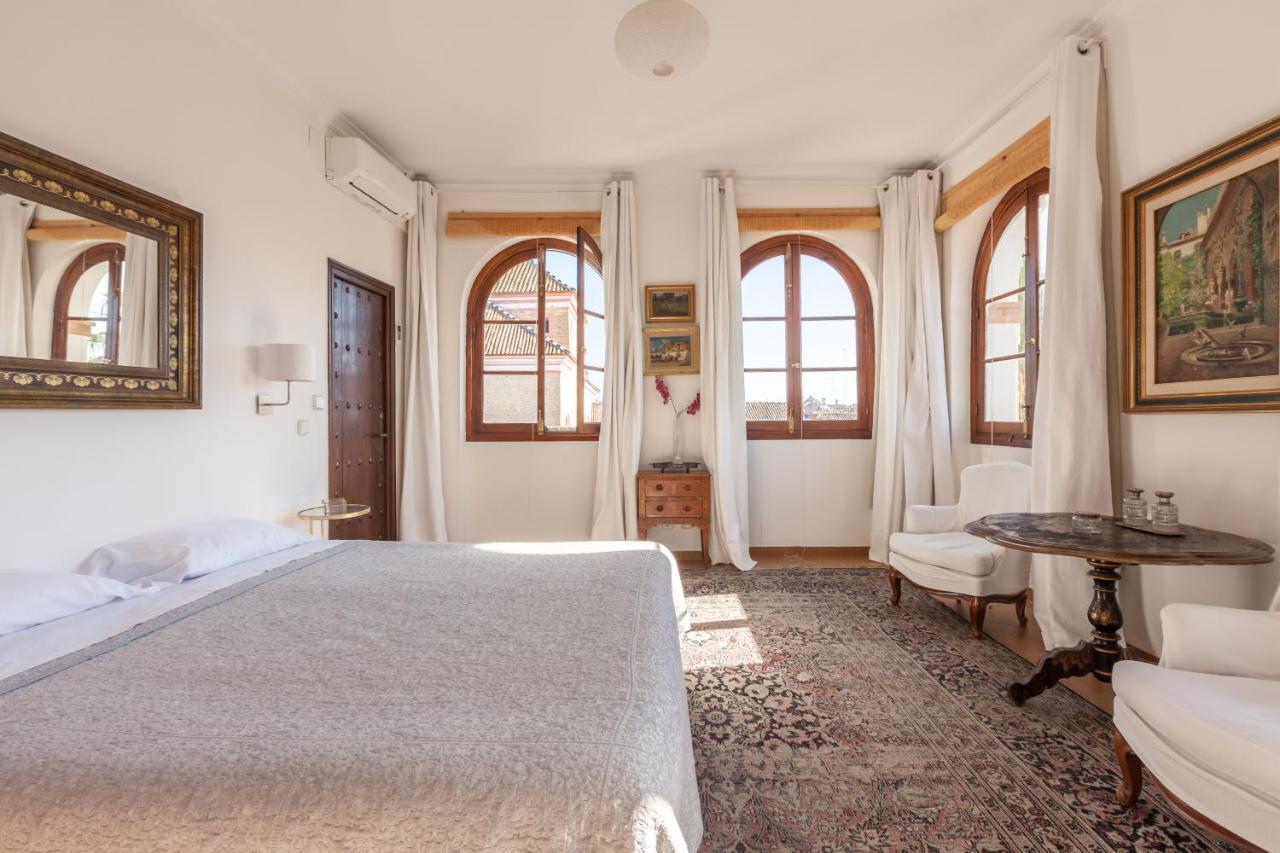 Villa Elvira, Exclusive Pool And Gardens In The Heart Of Sevilla Luaran gambar
