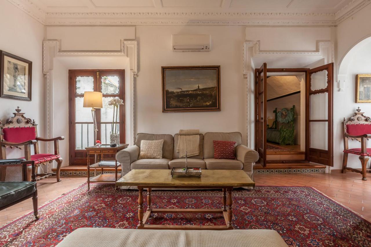 Villa Elvira, Exclusive Pool And Gardens In The Heart Of Sevilla Luaran gambar